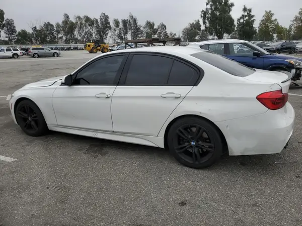 WBA8B9G39HNU54647 2017 BMW 3ER - Image 2