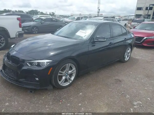 WBA8B9G39HNU55149 2017 BMW 3ER - Image 2