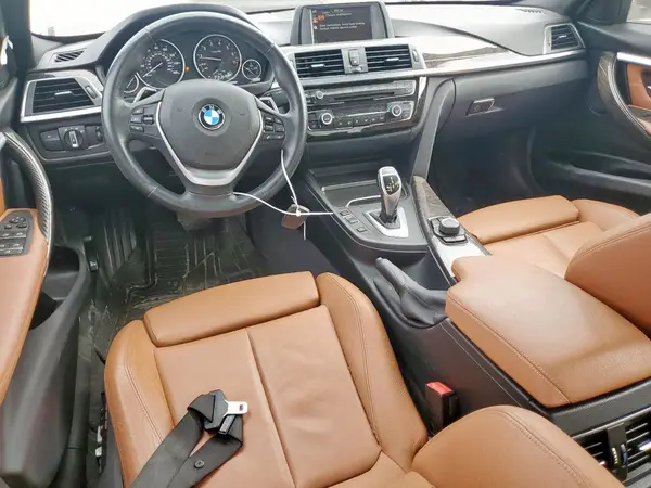 WBA8B9G39HNU55152 2017 BMW 3ER - Image 8
