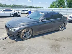 WBA8B9G3XHNU52423 2017 BMW 3ER