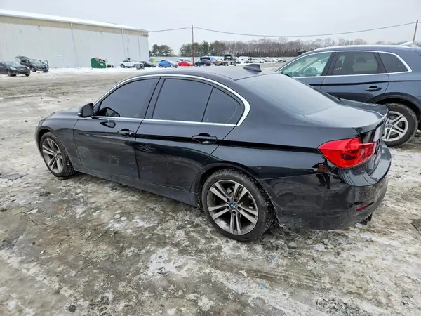 WBA8B9G3XHNU52602 2017 BMW 3ER - Image 2
