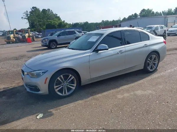 WBA8B9G3XHNU52731 2017 BMW 3ER - Image 2