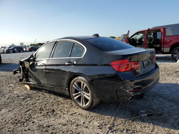 WBA8B9G3XHNU53507 2017 BMW 3ER - Image 2