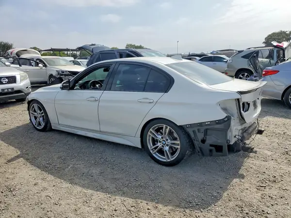 WBA8B9G3XHNU55032 2017 BMW 3ER - Image 2