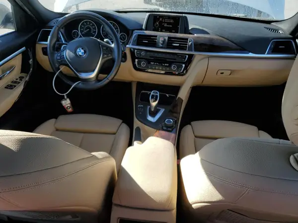 WBA8B9G3XHNU57055 2017 BMW 3ER - Image 8