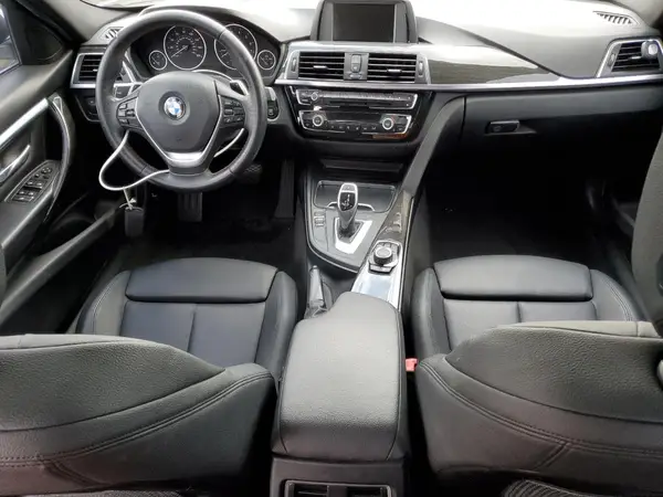 WBA8B9G3XHNU57069 2017 BMW 3ER - Image 8