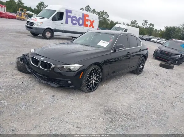 WBA8B9G50HNU09016 2017 BMW 3ER - Image 2