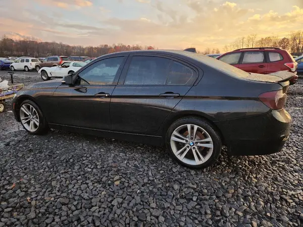 WBA8B9G50HNU48544 2017 BMW 3ER - Image 2