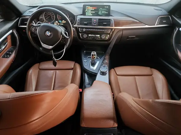 WBA8B9G50HNU48544 2017 BMW 3ER - Image 8