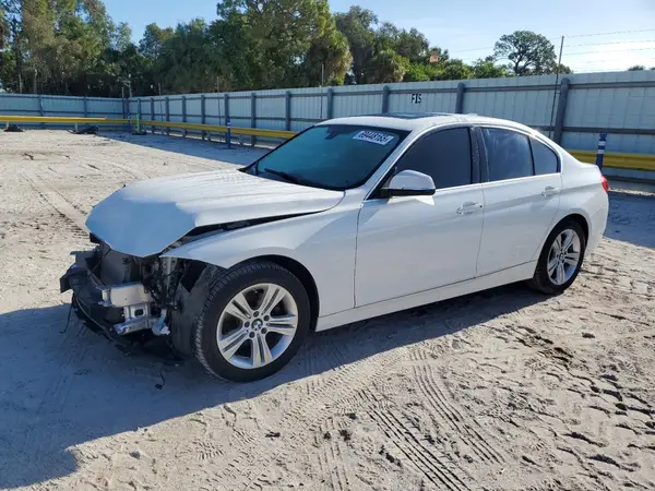 WBA8B9G50HNU50777 2017 BMW 3ER - Image 1