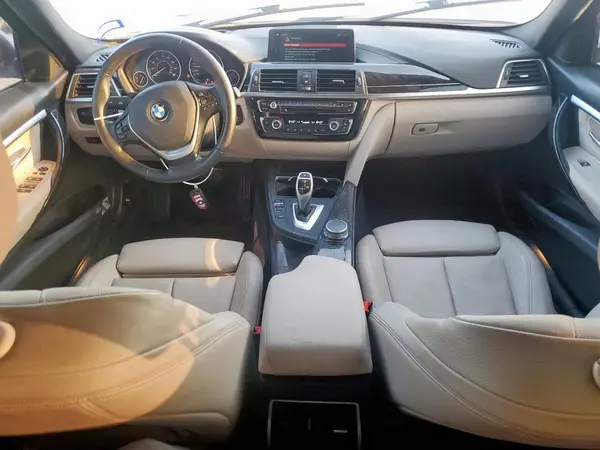 WBA8B9G50JNU57475 2018 BMW 3ER - Image 8
