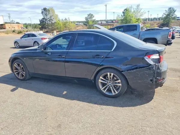 WBA8B9G50JNU98298 2018 BMW 3ER - Image 2