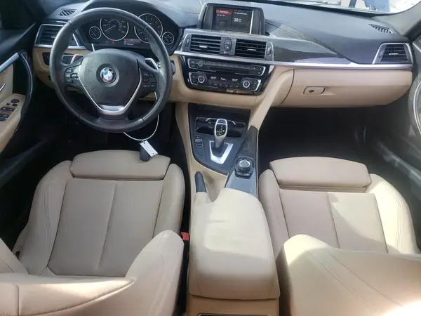 WBA8B9G50JNV00261 2018 BMW 3ER - Image 8