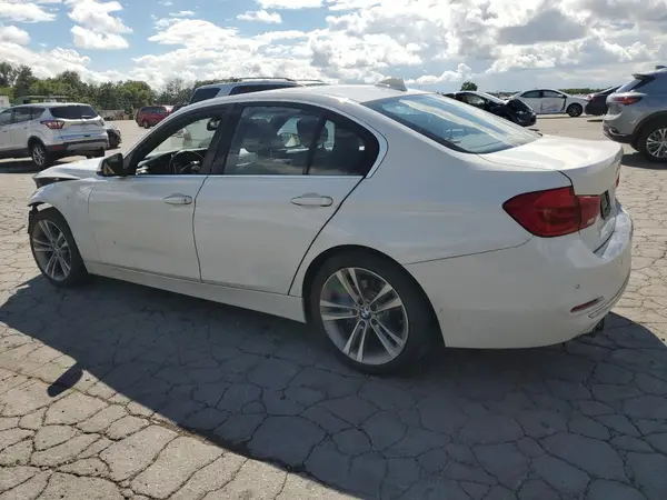 WBA8B9G51HNU09140 2017 BMW 3ER - Image 2