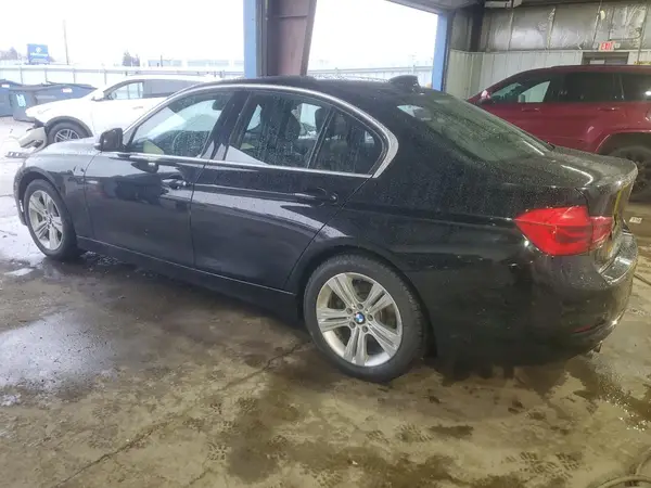 WBA8B9G51HNU49766 2017 BMW 3ER - Image 2