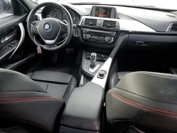 WBA8B9G51HNU50223 2017 BMW 3ER - Image 8