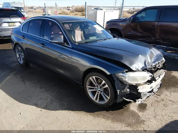 WBA8B9G51JNU96544 2018 BMW 3ER - Image 1