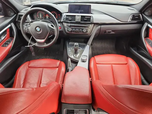 WBA8B9G51JNU98777 2018 BMW 3ER - Image 8