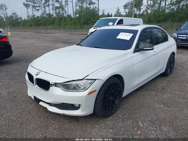 WBA8B9G52HNU09325 2017 BMW 3ER - Image 2