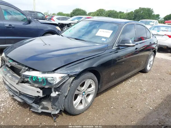 WBA8B9G52HNU09826 2017 BMW 3ER - Image 2