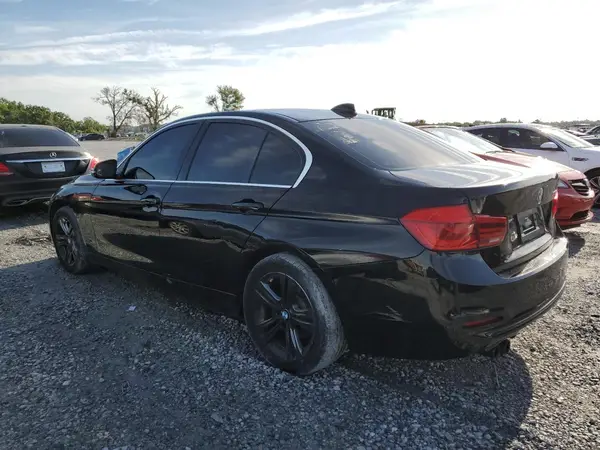 WBA8B9G52HNU50375 2017 BMW 3ER - Image 2