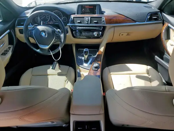 WBA8B9G52HNU51140 2017 BMW 3ER - Image 8