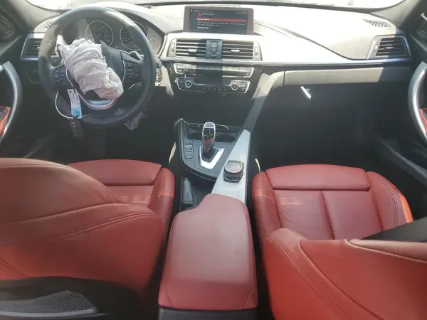WBA8B9G52JNU96956 2018 BMW 3ER - Image 8