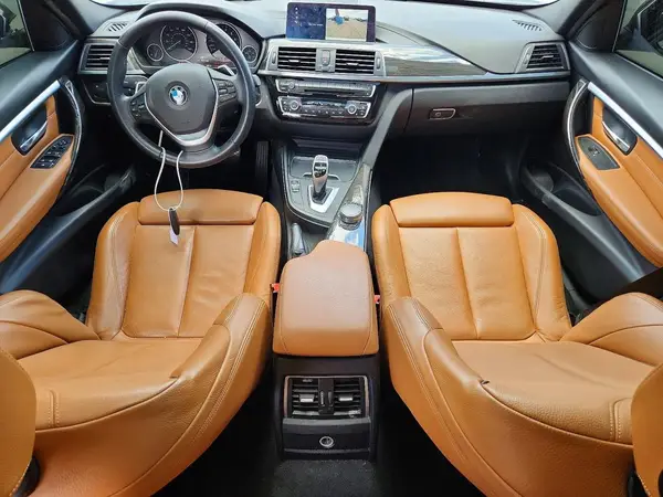 WBA8B9G52JNU97038 2018 BMW 3ER - Image 8