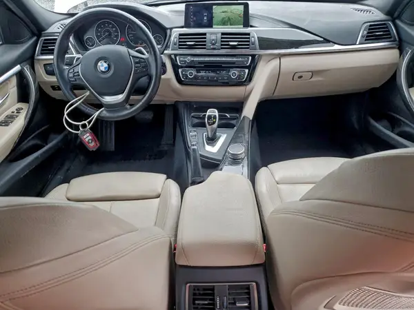WBA8B9G52JNU99291 2018 BMW 3ER - Image 8