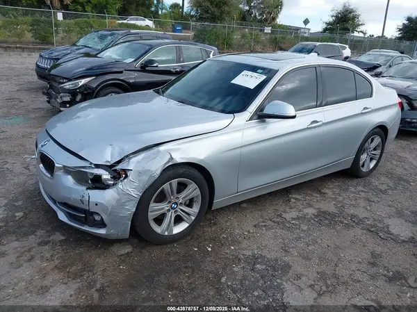 WBA8B9G53HNU09446 2017 BMW 3ER - Image 2