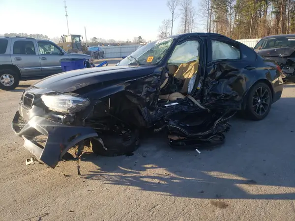 WBA8B9G53HNU48716 2017 BMW 3ER - Image 1