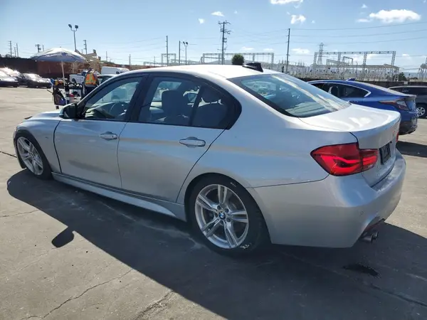 WBA8B9G53HNU49364 2017 BMW 3ER - Image 2