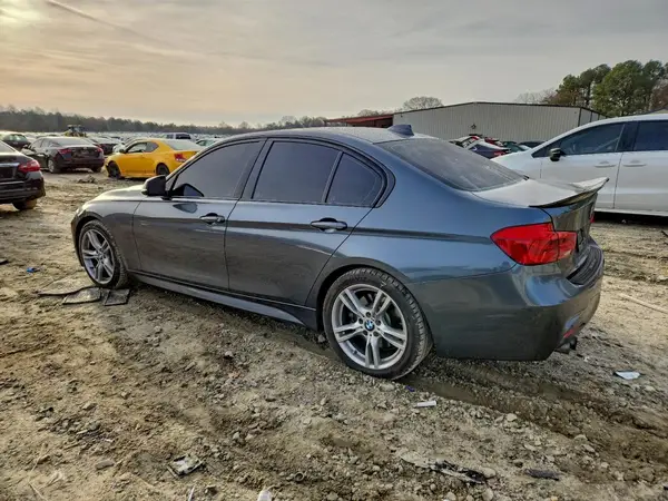 WBA8B9G53HNU49400 2017 BMW 3ER - Image 2