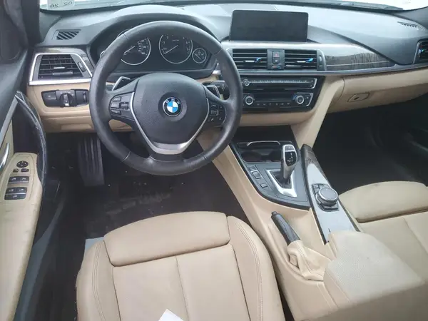 WBA8B9G53HNU50272 2017 BMW 3ER - Image 8