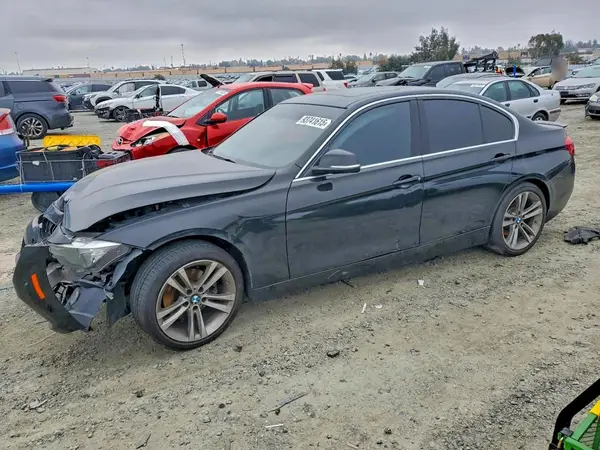 WBA8B9G53HNU50613 2017 BMW 3ER - Image 2