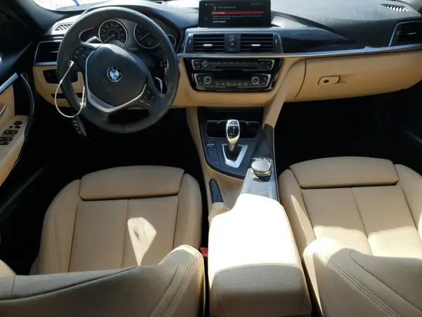 WBA8B9G53JNU58328 2018 BMW 3ER - Image 8