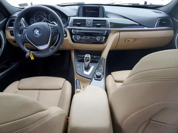WBA8B9G53JNU96139 2018 BMW 3ER - Image 8
