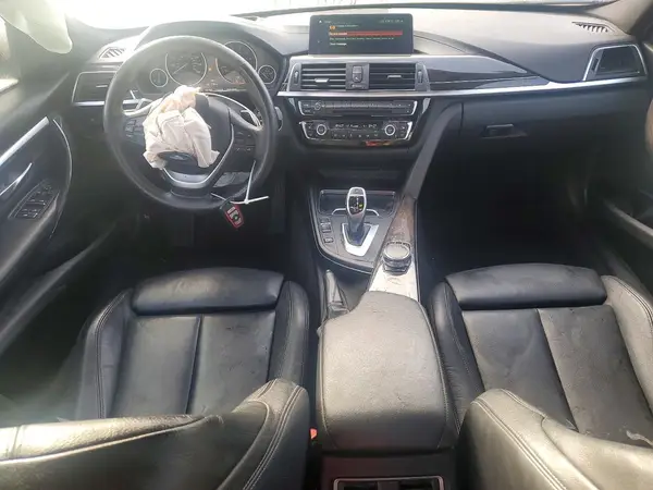 WBA8B9G53JNU96769 2018 BMW 3ER - Image 8