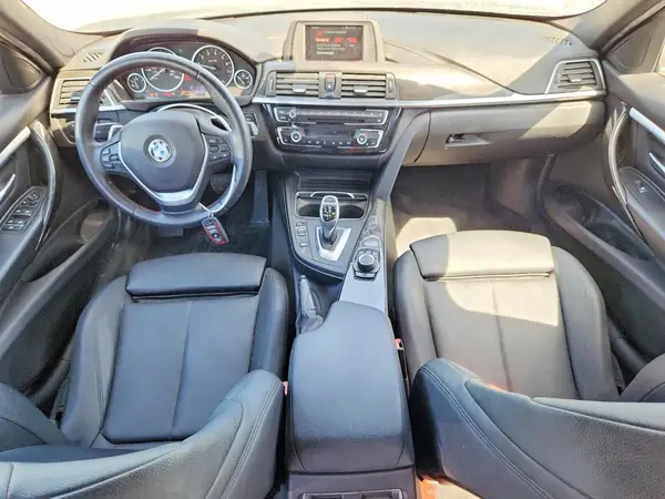 WBA8B9G53JNU97503 2018 BMW 3ER - Image 8