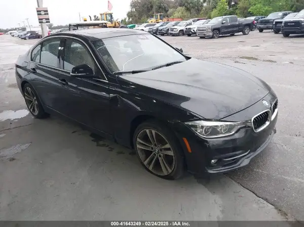 WBA8B9G54HNU50572 2017 BMW 3ER - Image 1