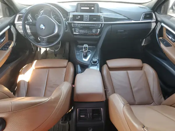 WBA8B9G54JNU57690 2018 BMW 3ER - Image 8