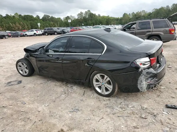 WBA8B9G54JNU96828 2018 BMW 3ER - Image 2