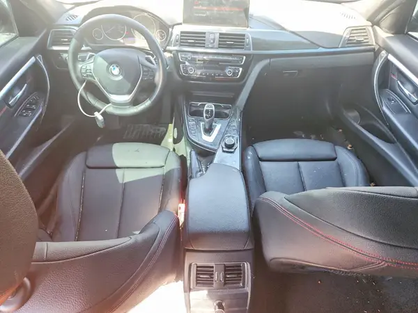 WBA8B9G54JNU98918 2018 BMW 3ER - Image 8