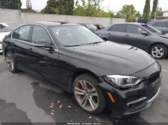 WBA8B9G54JNU98983 2018 BMW 3ER