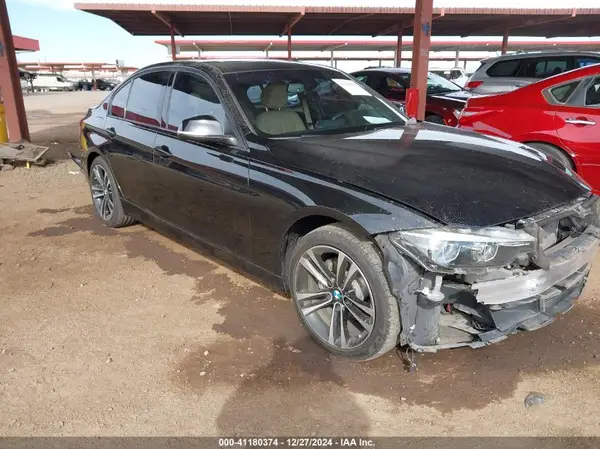 WBA8B9G54JNU99308 2018 BMW 3ER - Image 1