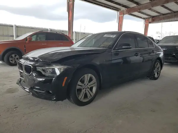WBA8B9G54JNU99633 2018 BMW 3ER - Image 1