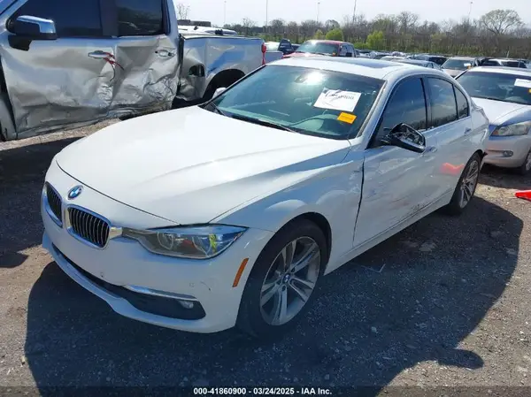 WBA8B9G55HNU09092 2017 BMW 3ER - Image 2