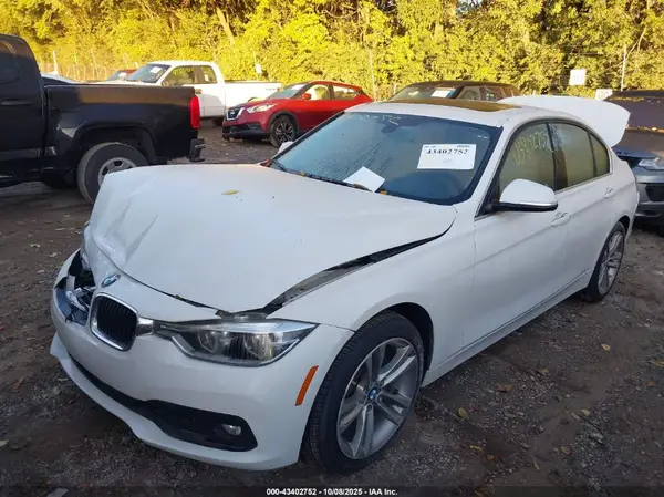 WBA8B9G55HNU48524 2017 BMW 3ER - Image 2