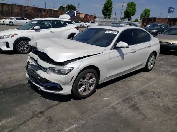 WBA8B9G55HNU49110 2017 BMW 3ER - Image 1