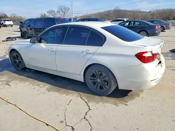 WBA8B9G55HNU49236 2017 BMW 3ER - Image 2